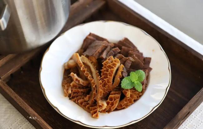 牛肉毛肚香翻天，饭店味道搬回家，卤汁一招全搞定