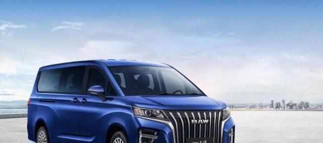 13万买5米24大MPV，王牌M7上市，GL8都慌了？