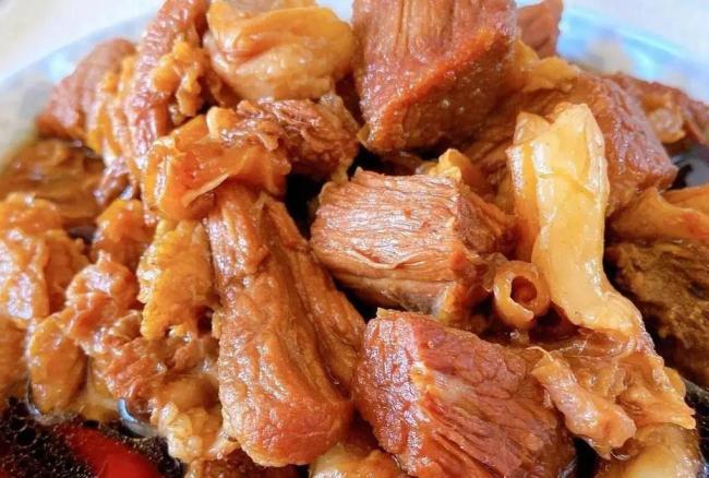 牛肉炖成柴硬难嚼？4种香料放一放，嫩滑入味香到爆