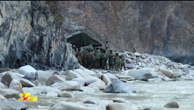 干掉印军一个连，还原4名烈士参与的加勒万河谷冲突