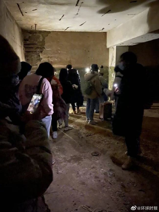 在基辅的中国留学生已到防空洞避难