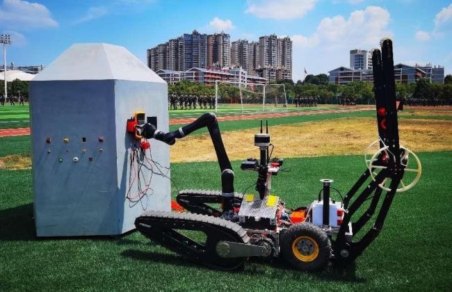 国防科技大学参赛队获国际地面无人系统挑战赛冠军