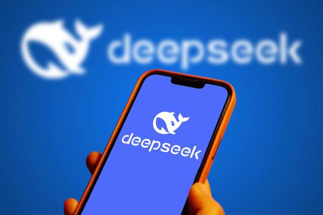 DeepSeek代表著中國(guó)對(duì)OpenAI的回應(yīng) AI效率與可訪問(wèn)性的新標(biāo)桿