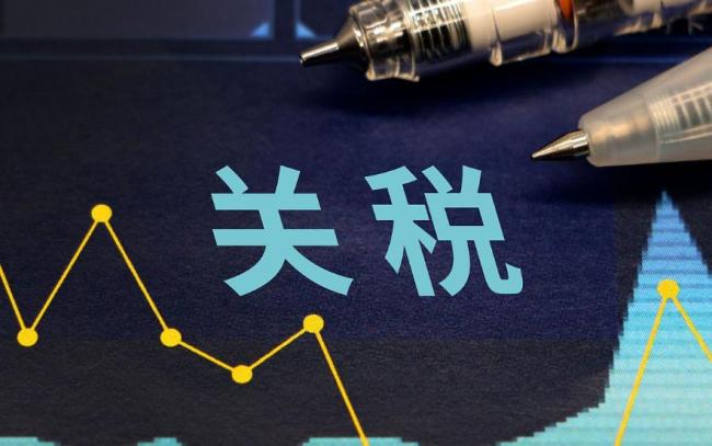 特朗普承诺振兴美国经济结果富了自己人 商人逻辑改写国运赌局