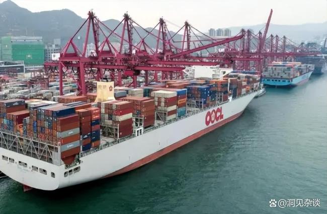 专家：特朗普对华下黑手是搬石砸脚 关税战反噬美国