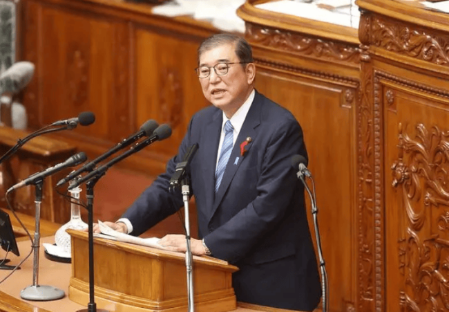 中國(guó)航母深入西太 日本為啥“著急” 打破軍事平衡引發(fā)關(guān)注