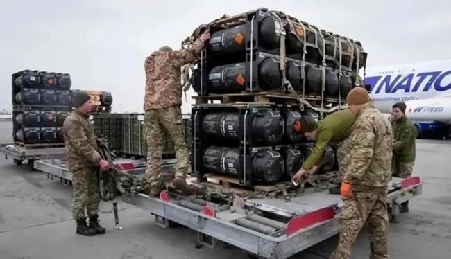 美國暫停對烏部分軍援：擔(dān)憂軍火庫存下降 審查援助方案調(diào)整提供方式