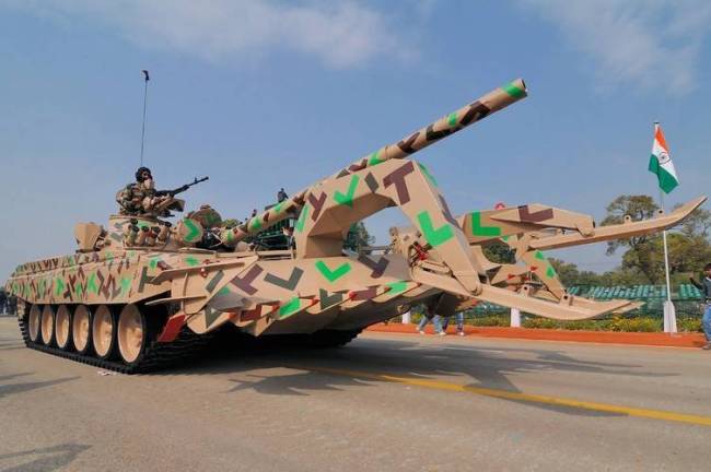 巴基斯坦直-10ME首次曝光,印度媒体扬言发现重大缺陷