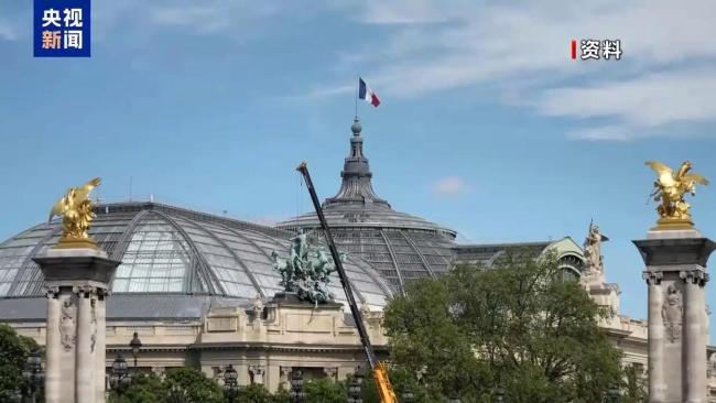 法国总理刚离职为何又被任命 马克龙的政治考量