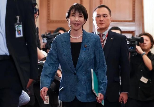 特朗普社媒发布与高市早苗合照 日美同盟的象征性强化