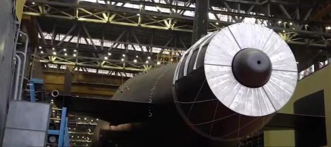 俄罗斯新型核潜艇出坞，搭载波塞冬无人水下航