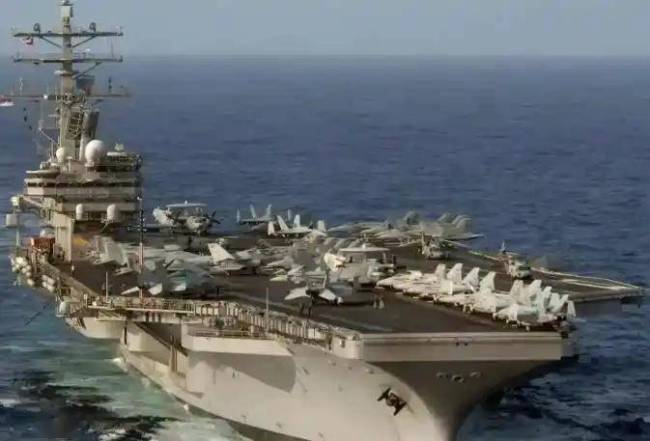 卫星图揭美军机南海坠毁真相 异常打捞引猜测