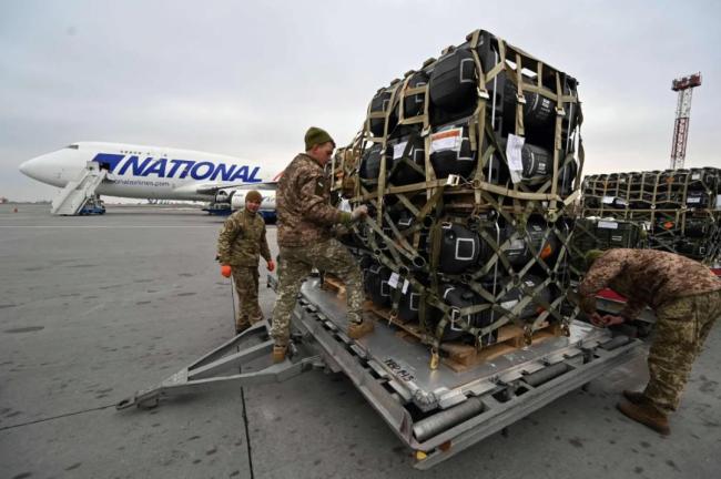 专家：乌总统靠和谈才能保住权位 泽连斯基面临内外压力