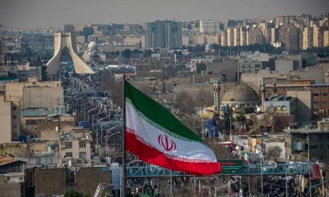 学者：美伊最后谈判窗口浮现 紧张局势升级