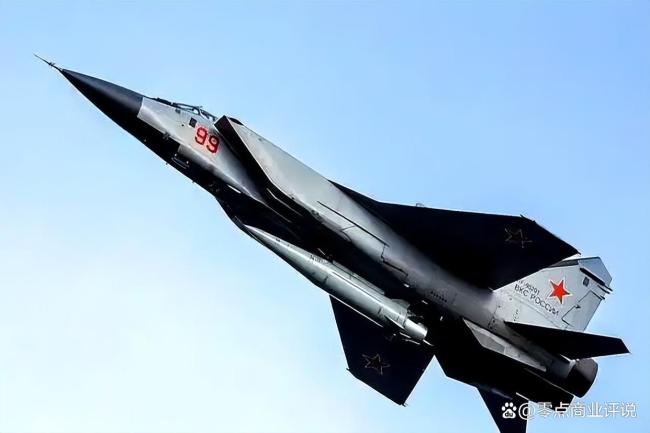 俄军战机飞越日本海意味啥 牵制与威慑信号