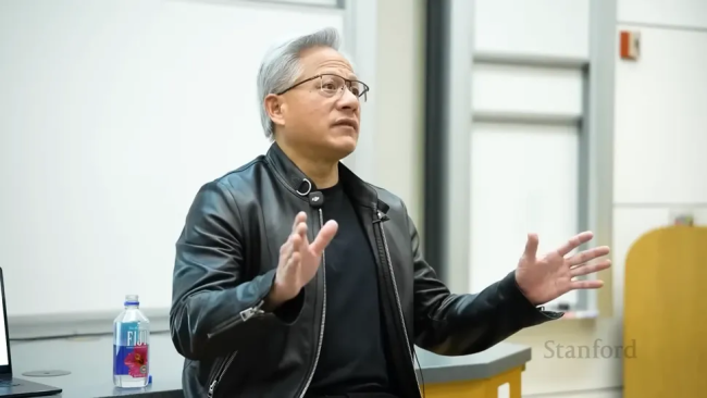 黄仁勋痛斥将GPU比作核武器 类比荒谬