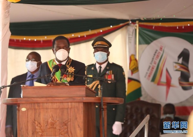 津巴布韦总统独立日致辞感谢中国抗疫支援