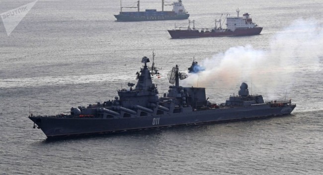 俄海军舰队太平洋演习，追踪驱离“敌方”潜艇