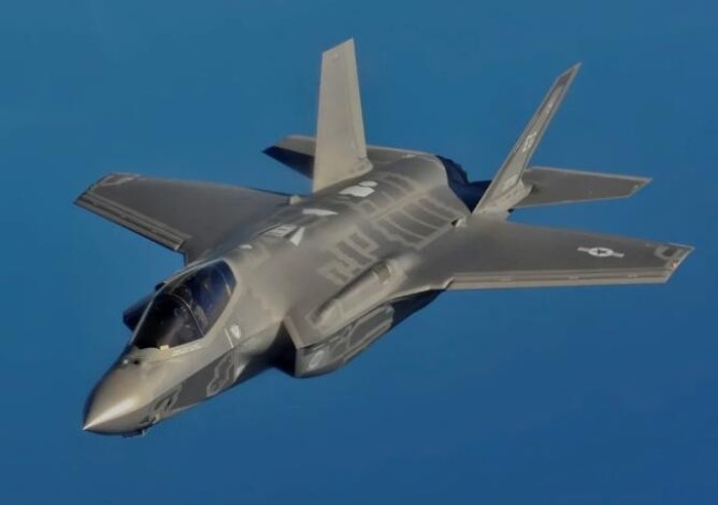 阿联酋为中国不惜放弃F-35隐形战斗机？