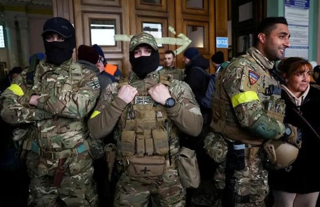 美媒：乌克兰外国志愿者武装似“乌合之众”