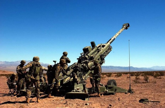 美向乌提供M777榴弹炮，能成战场致命武器？