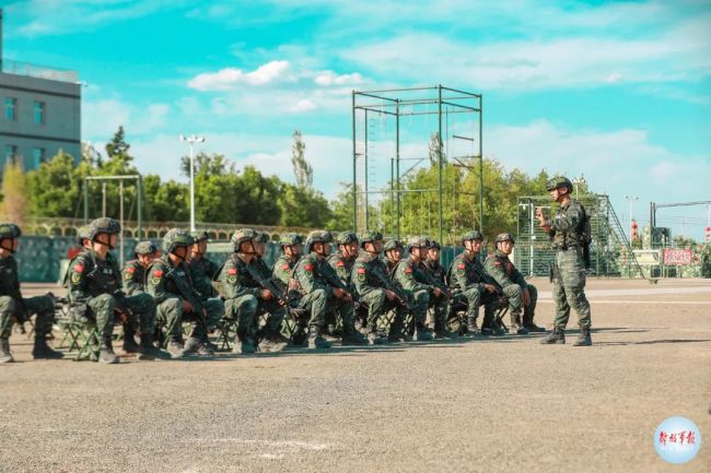 多视角领略中国军人的硬核练兵场