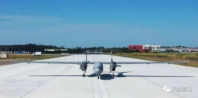 国产翼龙-2H、腾盾双尾蝎无人机 抵达泸定灾区执飞抗震救灾任务