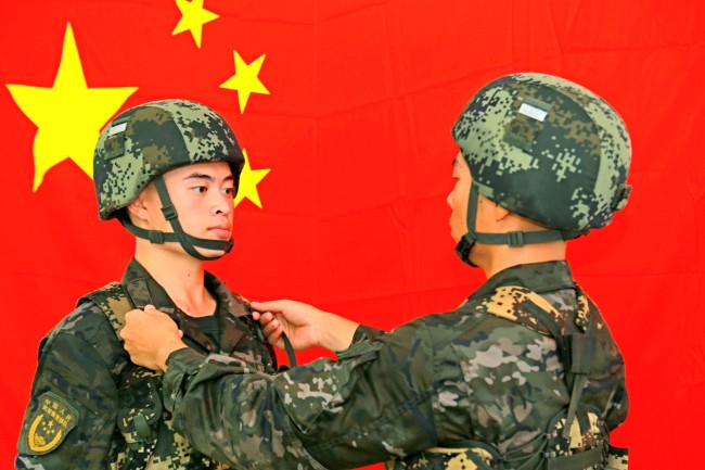 今天，我们用“特殊方式”向祖国告白