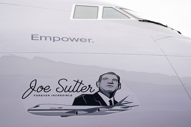 波音公司交付最后一架747飞机 “空中女王”谢幕 至少在十年内可能不会设计新客机