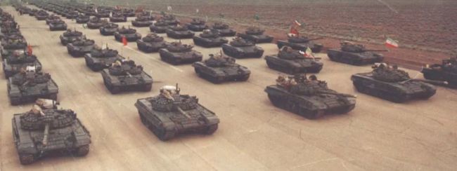 中国又出新坦克！T-72车体顶着VT-4炮塔