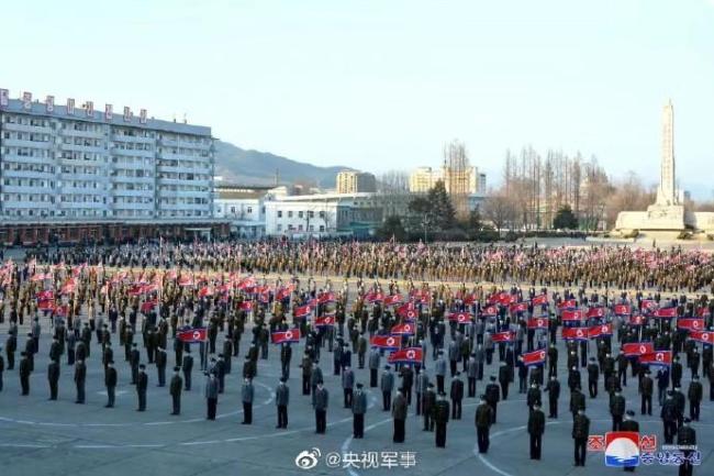 朝中社：朝鲜超140万名青年报名参军和复队，朝鲜各地自愿报名参军和复队的队伍持续增加