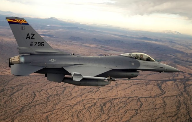 乌国防部表示需要48架F-16战机才能收复失地