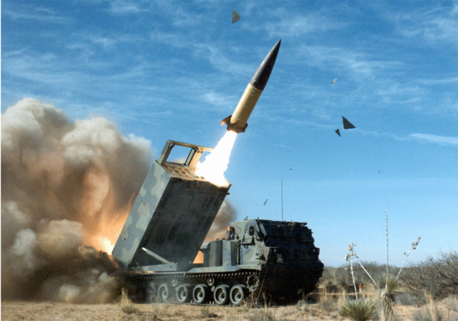 美议员推动政府向乌提供射程300千米战术导弹，此前曾被设限