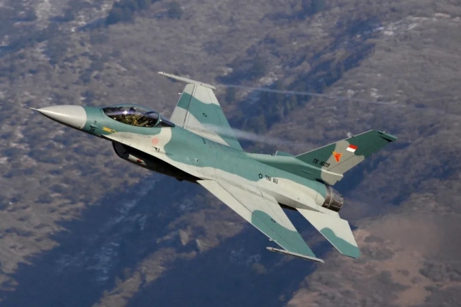 美国在中国东南又埋下隐患，印尼宣布，进口24架F-15EX战斗机