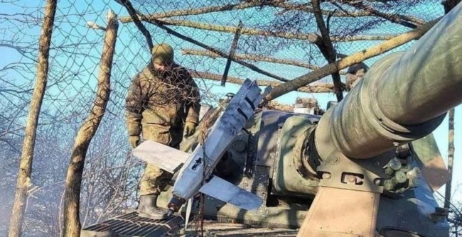 俄无人机远程袭击乌战机 这一事态发展对“乌克兰散乱的空军来说是坏消息”