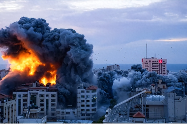 巴以战争愈演愈烈,第三国参战,西方表态,犯下一个战略错误_中华头条_