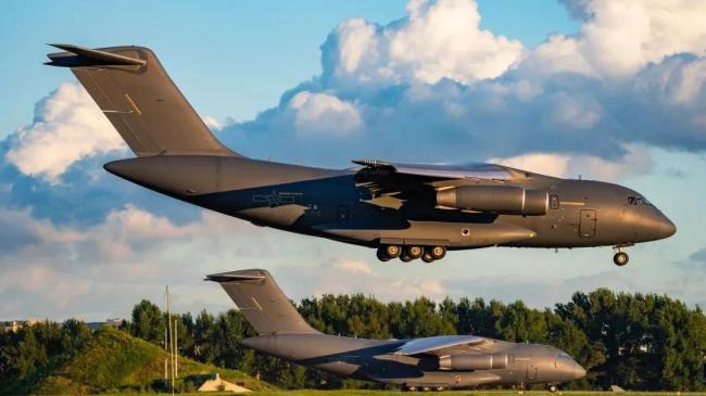 运-20率先飞抵地震灾区救援，中国空军不复15年前遗憾