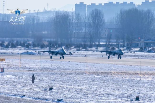 大雪初霁，正是练兵好时机！