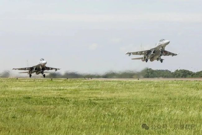 空战对抗、低空突防，来看这场实战化飞行训练