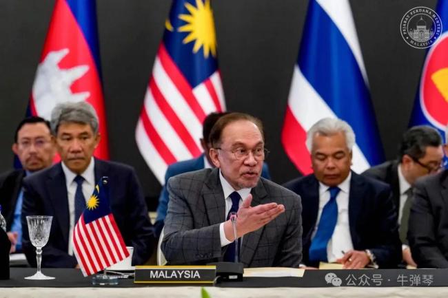 泰柬终于停火,秘密就藏在这张照片里