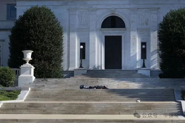 特朗普实在看不下去了