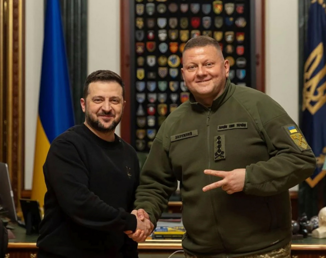 英媒爆料：“白宫冲突”后，乌克兰驻英使馆收到万斯团队一连串电话，扎卢日内拒接