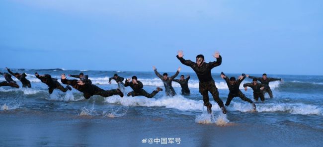 9图解锁海军陆战队海训大片