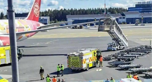 吉祥航空飞机机翼芬兰被擦碰 滑行时意外碰撞客梯车