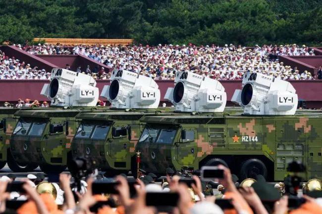 中方谴责美欧对九三阅兵泼脏水 九三阅兵震撼世界！