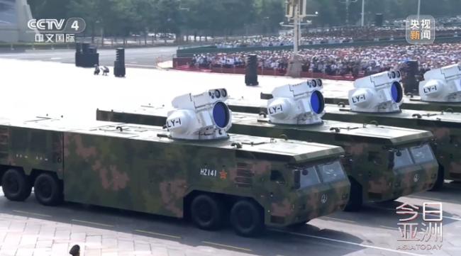 “光之利刃”：谈谈激光武器首次亮相抗战阅兵