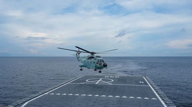 “和平友谊-2025”联演:中马编队联合演练