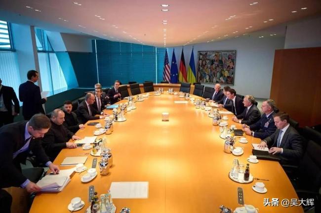 外媒：乌与西方伙伴谈判变成“角力”