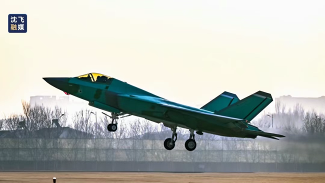 中国歼-35开启爆兵模式!加速生产的新歼-35有哪些惊喜
