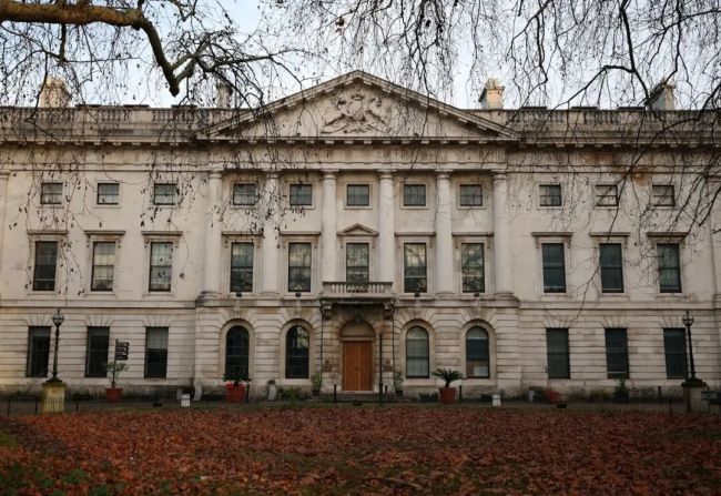 陈冰：英国首相访华，中英关系走出“冰冻时代”，步入“正常合作时代”